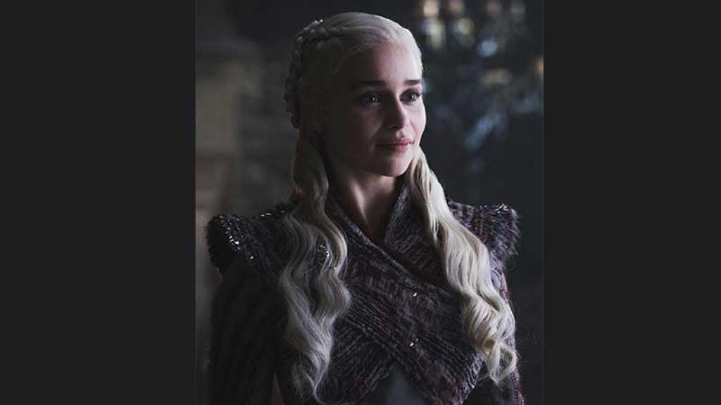 'Daenerys' de Game of Thrones muestra cómo es realmente su dragón