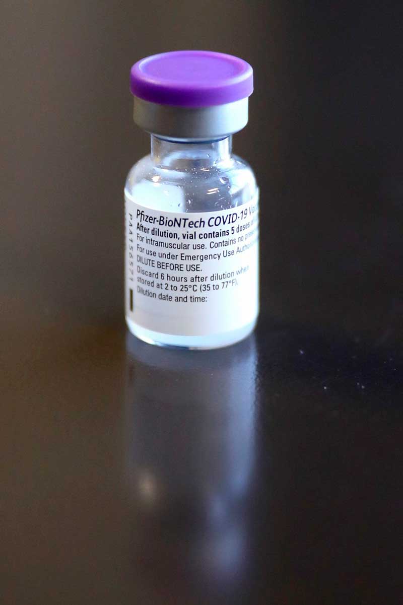 Aplican la primera vacuna en latinoamérica 