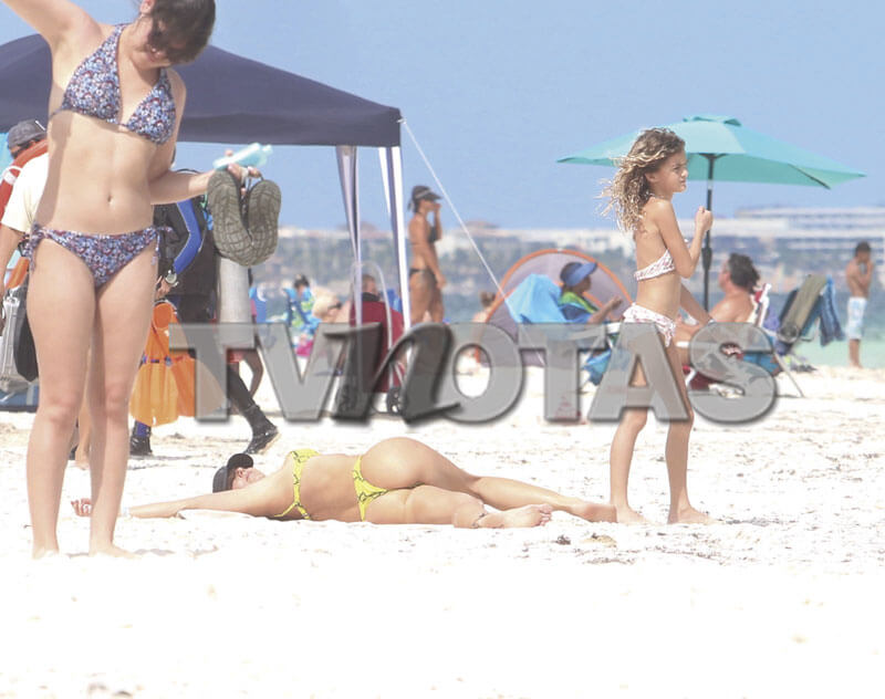 Ceci Ponce disfrutó de las playas de Cancún 