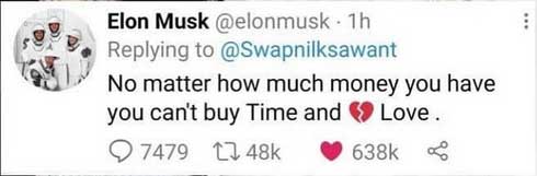  Elon Musk y Grimes 
