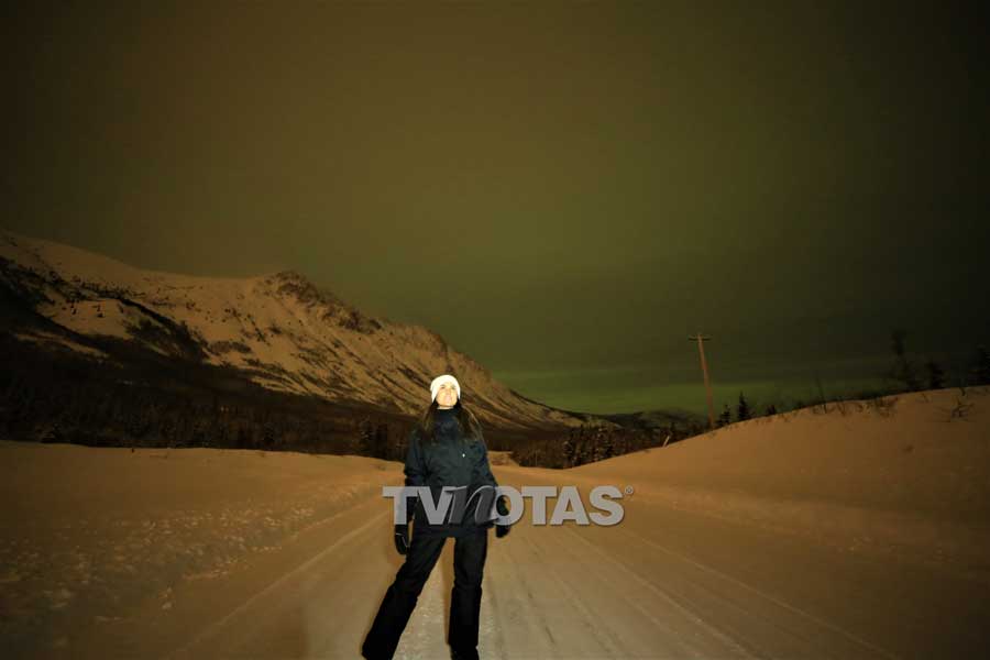 Verónica Montes viaja a Canadá y disfruta de auroras boreales