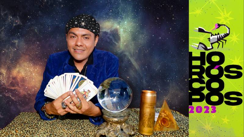Yamarash es experto en temas esotéricos y se ha vuelto famoso tras compartir sus predicciones y rituales en TikTok.