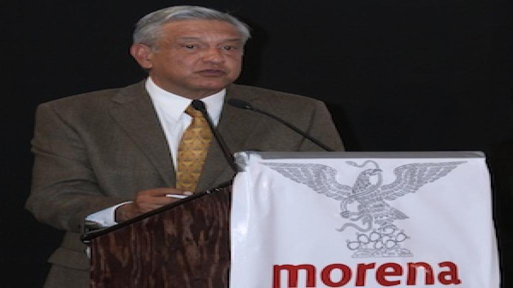Obrador declaró que es un candidato libre y al servicio de México.