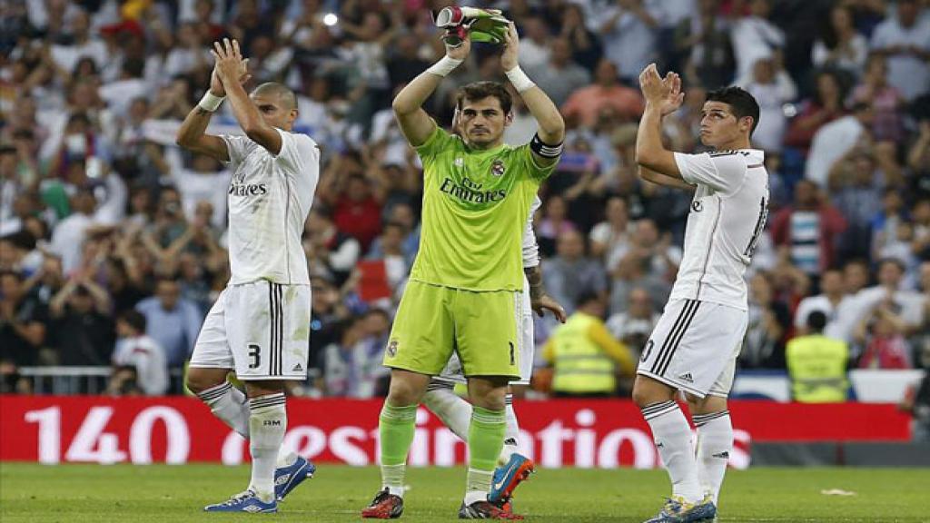 Pepe, Casillas y James Rodríguez celebran la victoria merengue.