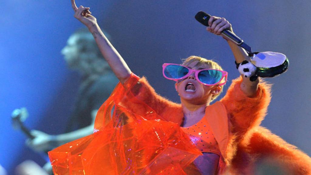 Miley Cyrus asegura que Latinoamérica no tiene el criterio para aceptar su show.