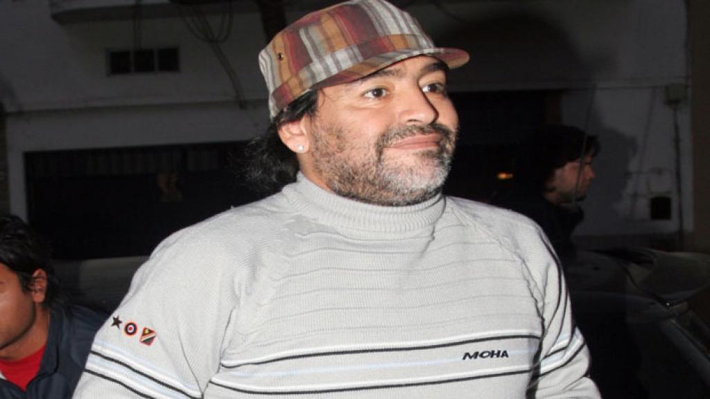 Papá de Armando Maradona está hospitalizado.