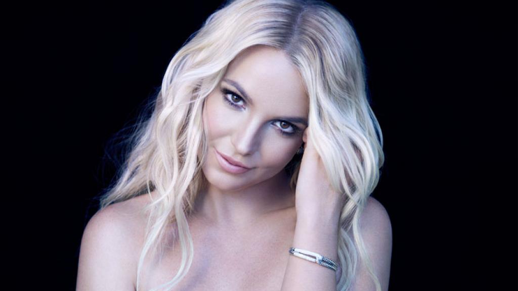  Britney Spears pide oraciones por México