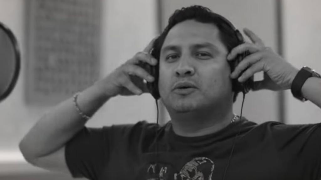 Julión Álvarez publicó el video lyric de su nueva canción.