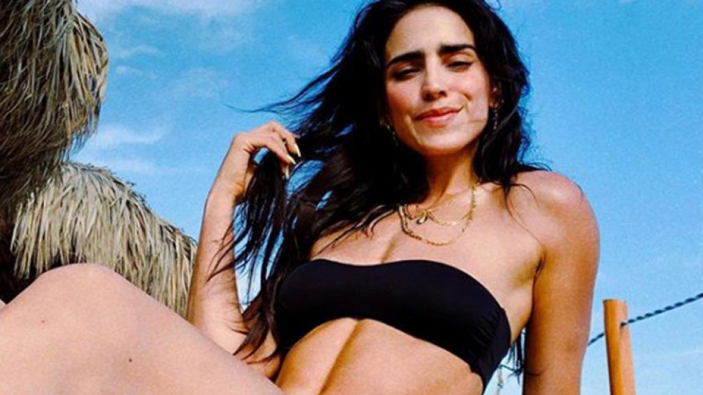 Bárbara de Regil es criticada por hablar del suicidio en diminuto bikini