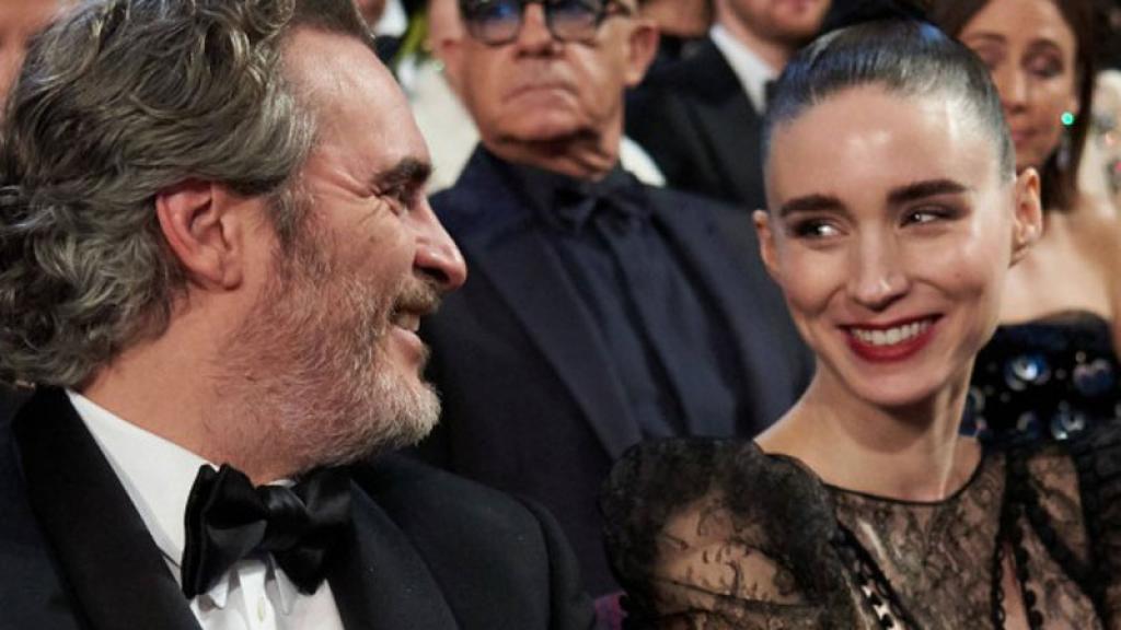 Joaquin Phoenix y Rooney Mara se convierten en padres 