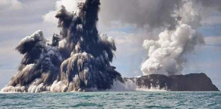 Así fue la erupción de volcán en Tonga